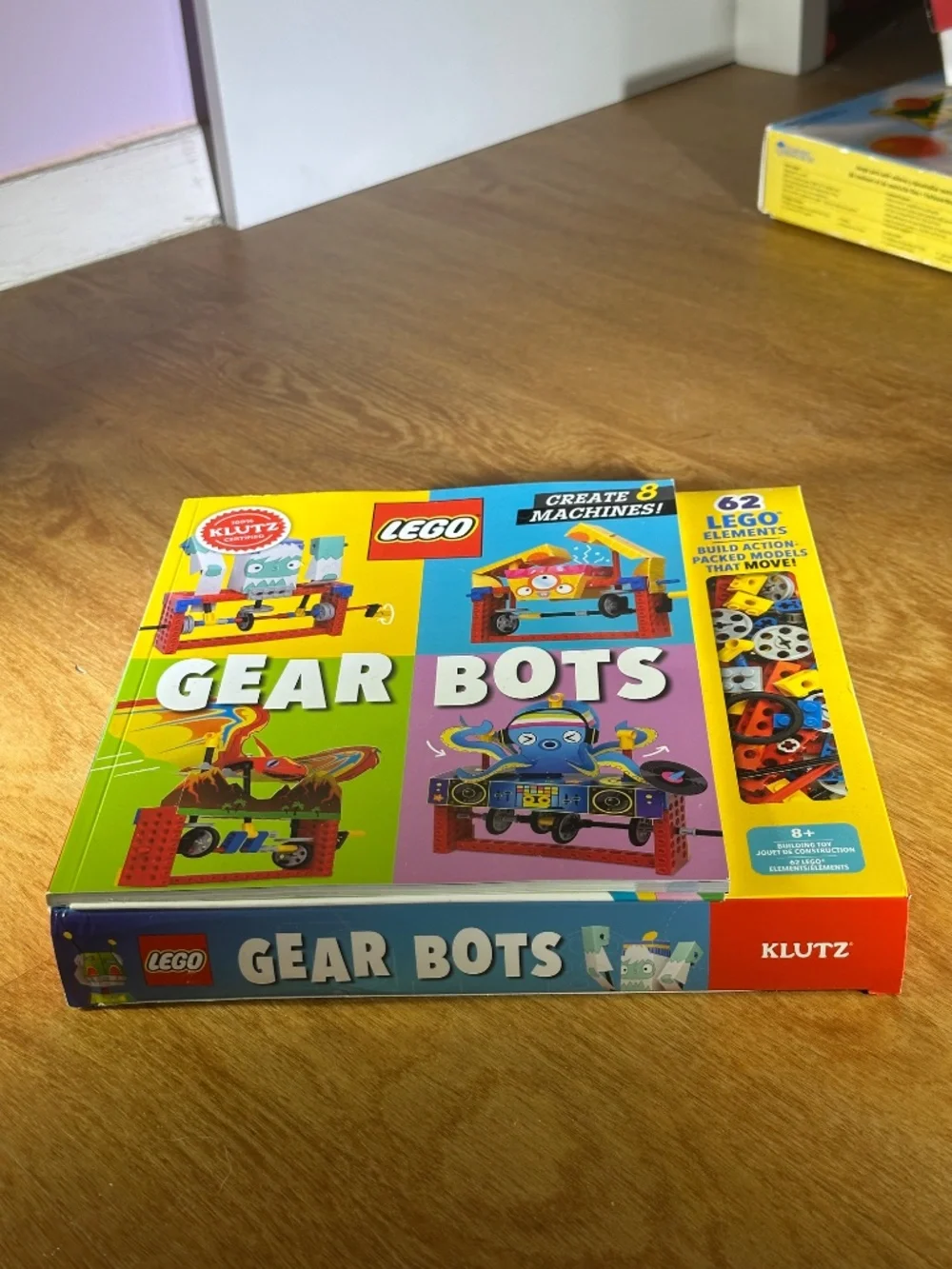 LEGO Gear Bots Klutz STEM Building Kit – Brand New